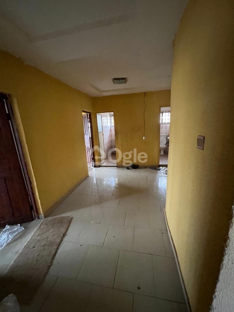2 bedroom